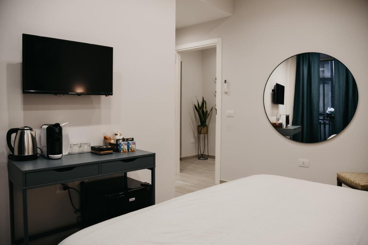 Terra Mia Suite - Chi Tene' O Mare Neapel Exteriör bild
